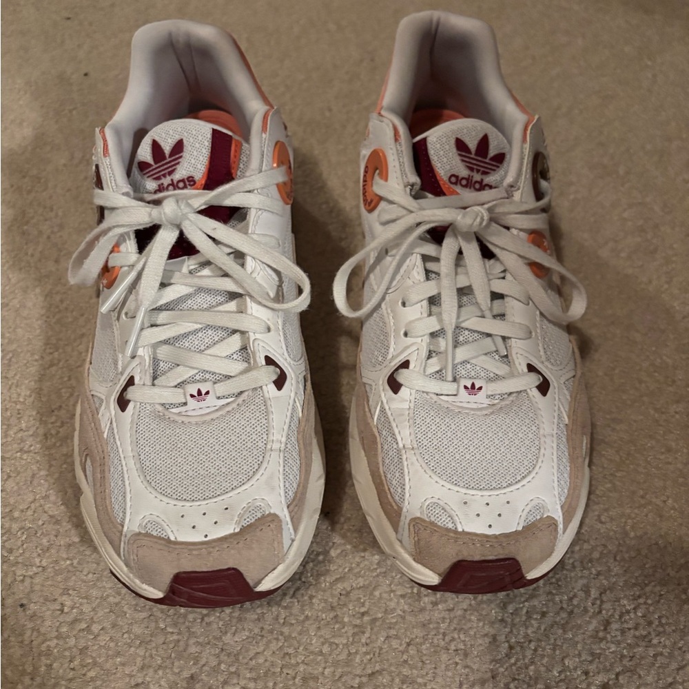 Adidas White Red and Tan Sneakers Sz 9